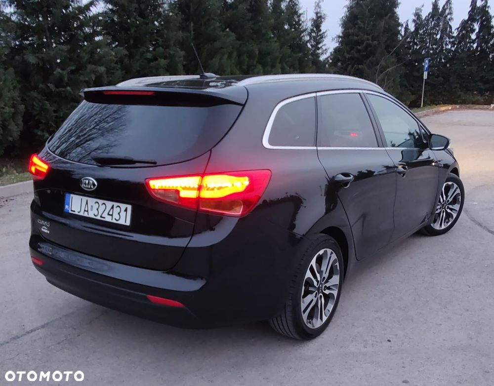 Kia Ceed 1.6 GDI Dream Team Edition - 7