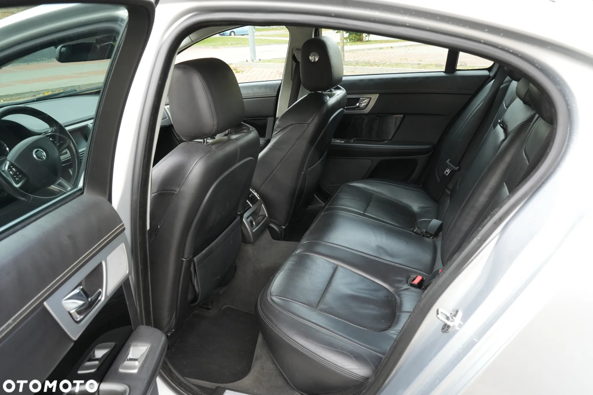Jaguar XF 3.0 V6 Diesel S Premium Luxury - 14