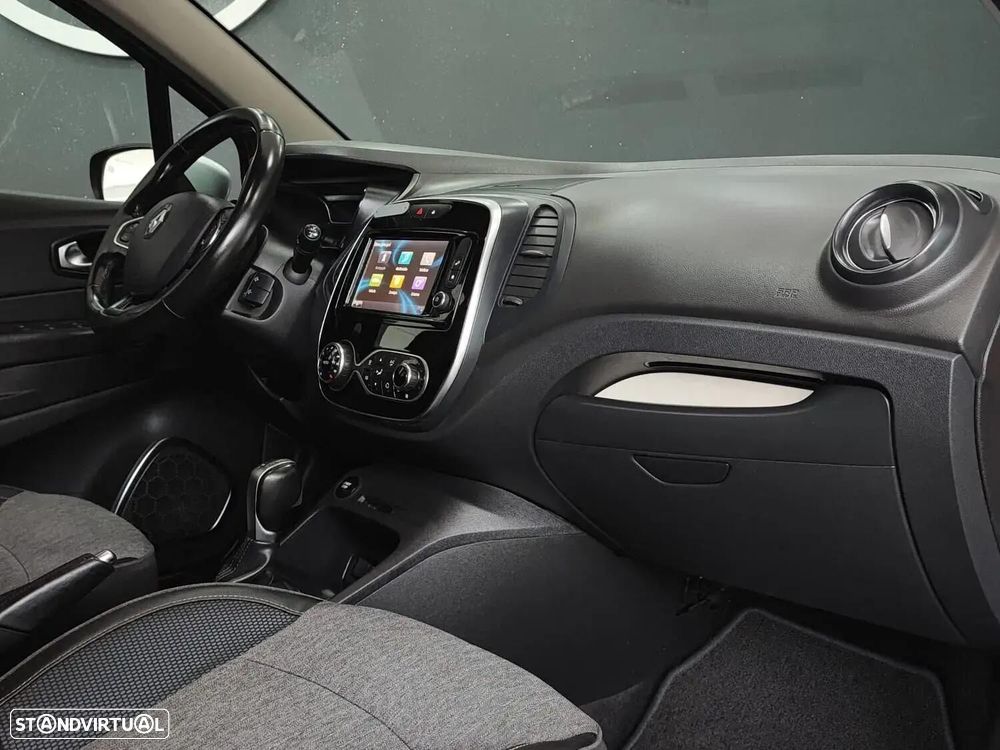 Renault Captur 1.5 dCi Exclusive EDC - 35