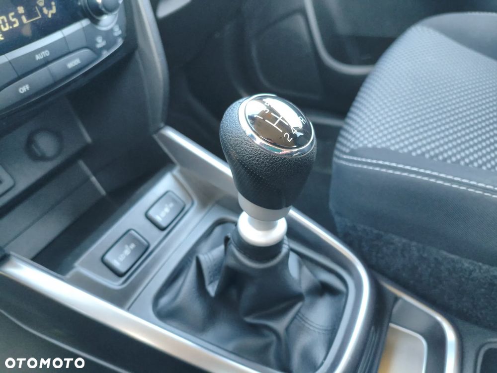 Suzuki Vitara 1.4 Boosterjet SHVS Premium 2WD - 18