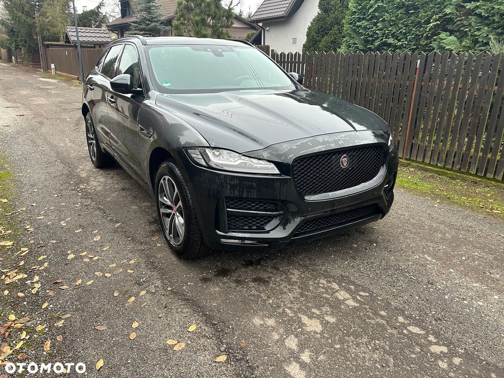 Jaguar F-Pace 2.0 i4P AWD R-Sport - 3