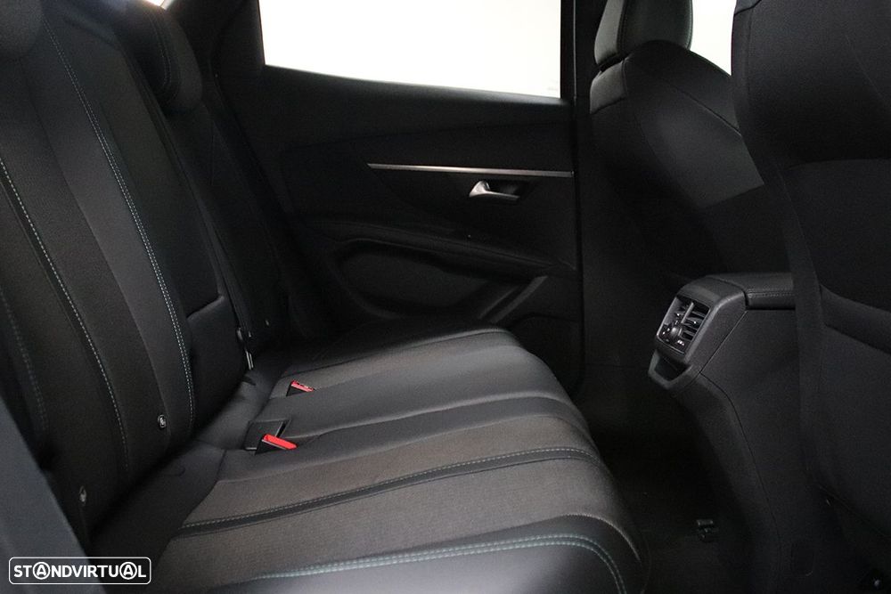 Peugeot 3008 1.2 PureTech Allure Pack - 22