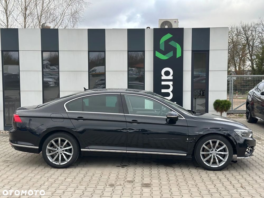 Volkswagen Passat 2.0 TSI 4Mot Elegance DSG - 5
