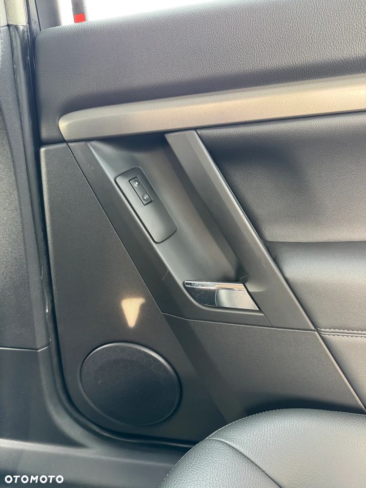 Opel Vectra 1.9 CDTI DPF Cosmo - 31