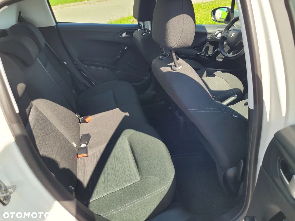 Peugeot 208 PureTech 68 Like - 18