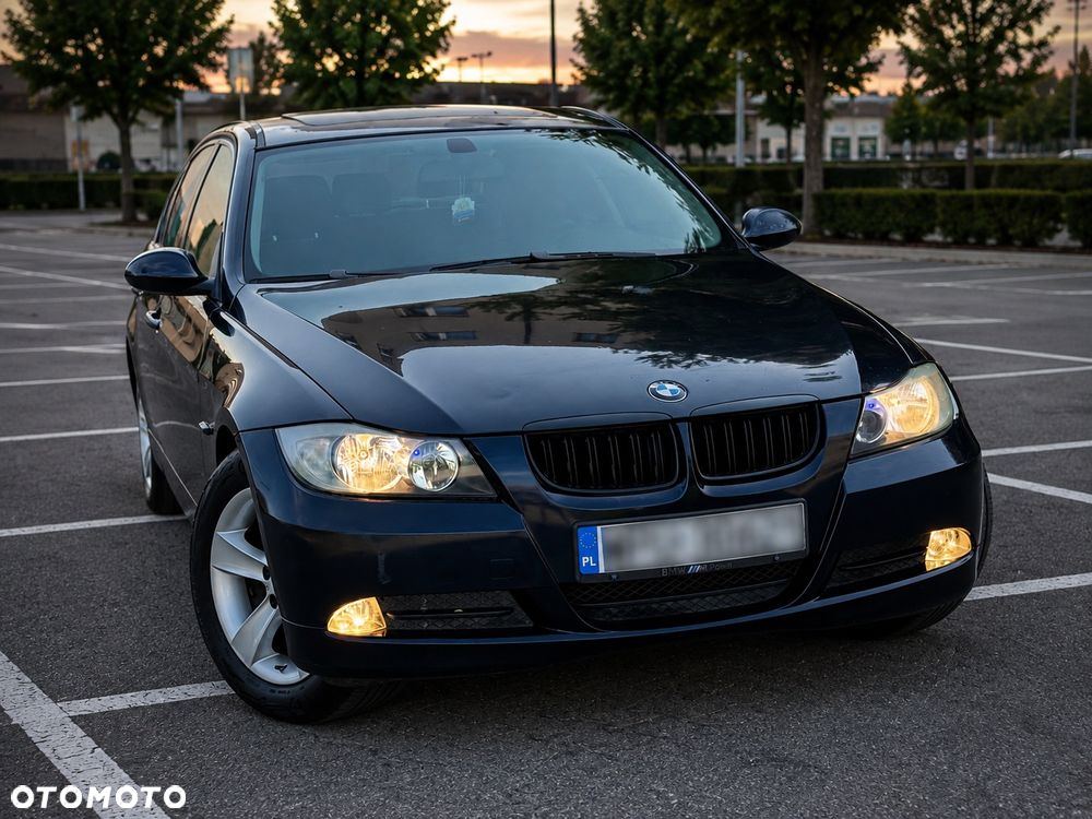 BMW Seria 3 318i - 2