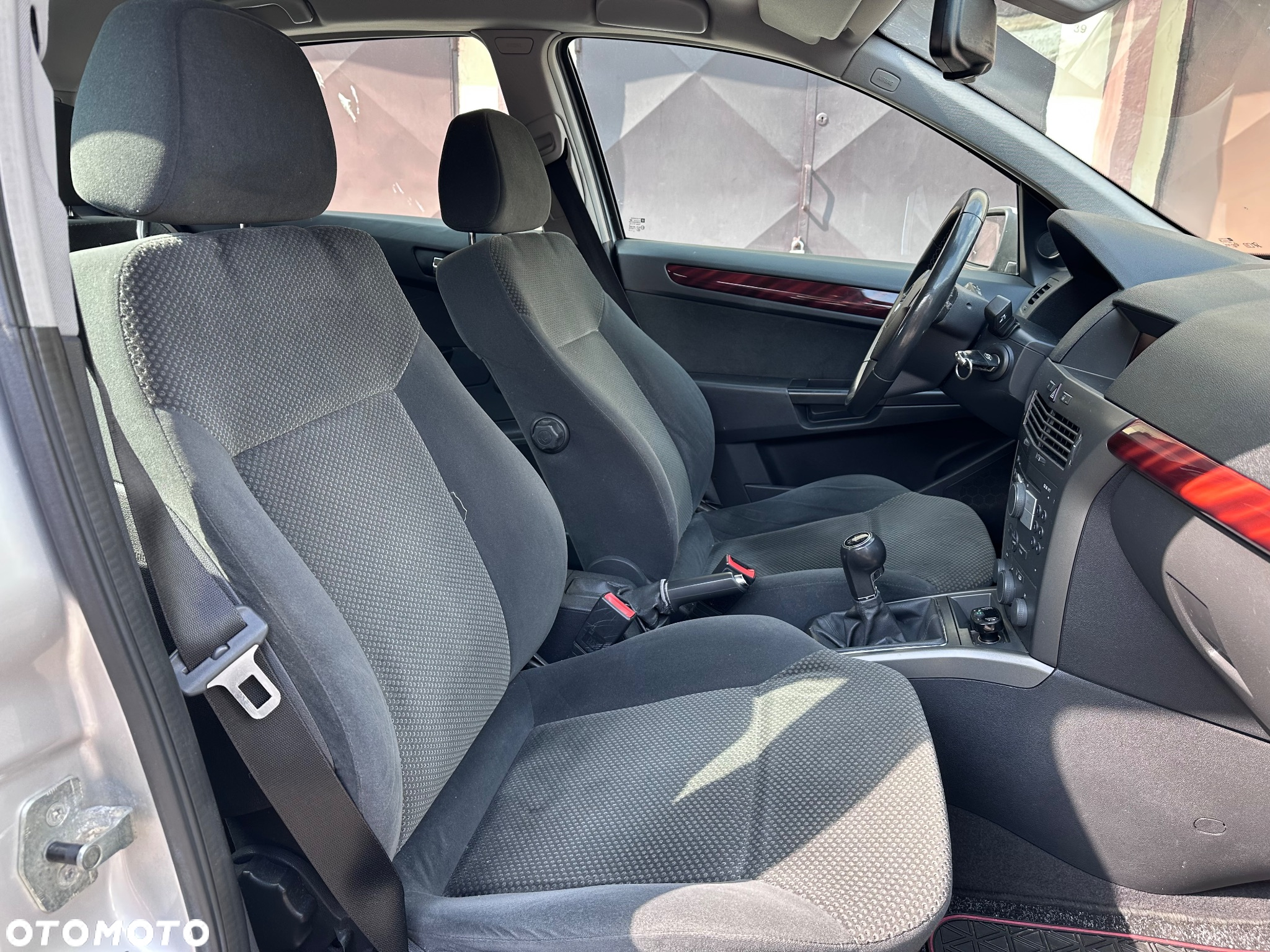 Opel Astra 1.8 Edition - 17