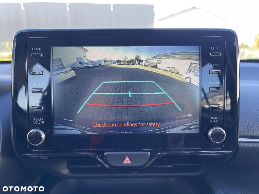 Toyota Yaris Cross - 21