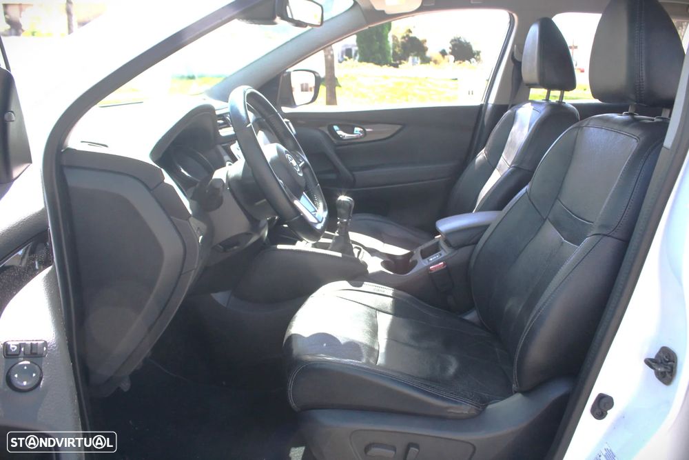 Nissan Qashqai 1.5 dCi Tekna Premium - 28