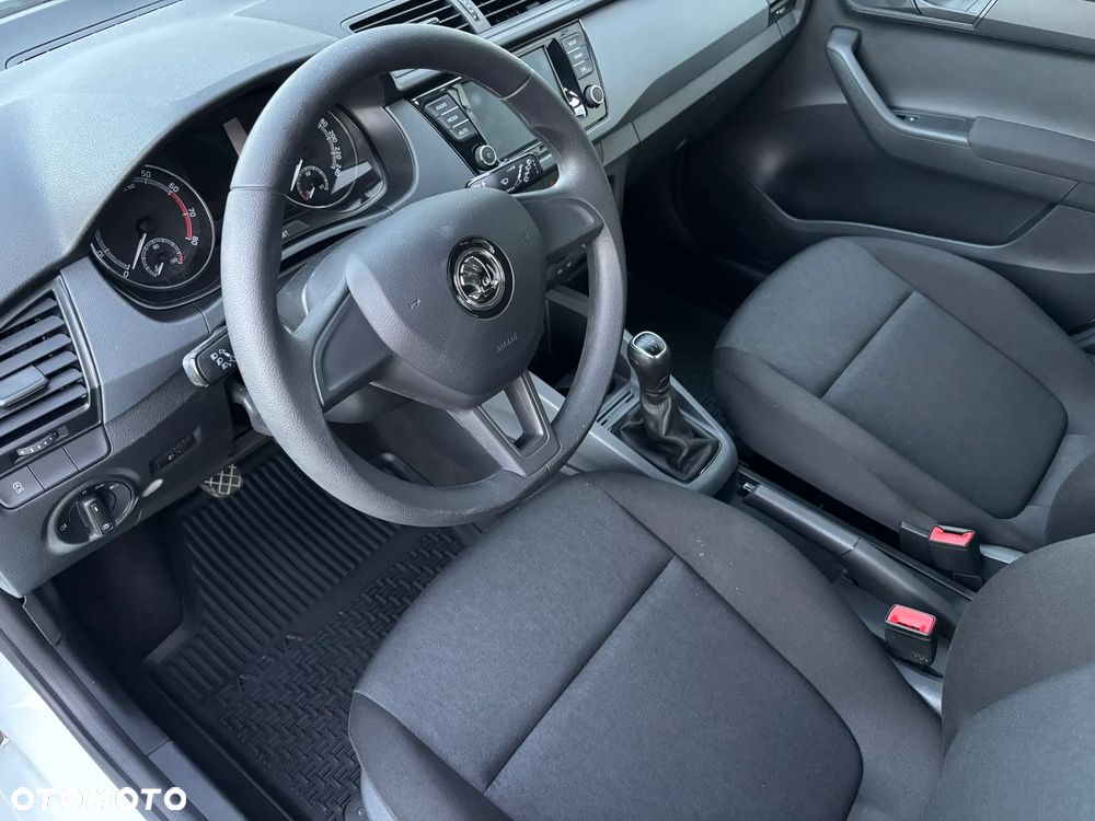 Skoda Fabia 1.0 MPI Active - 2