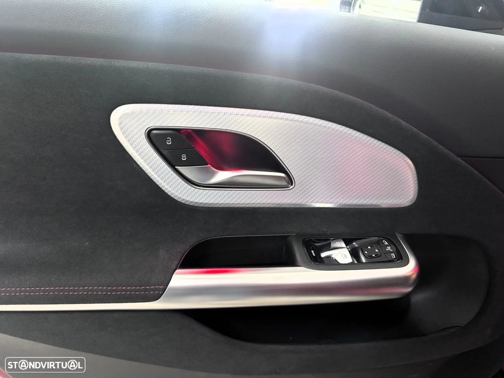 Mercedes-Benz CLA 250+ EQ Shooting Brake - 7