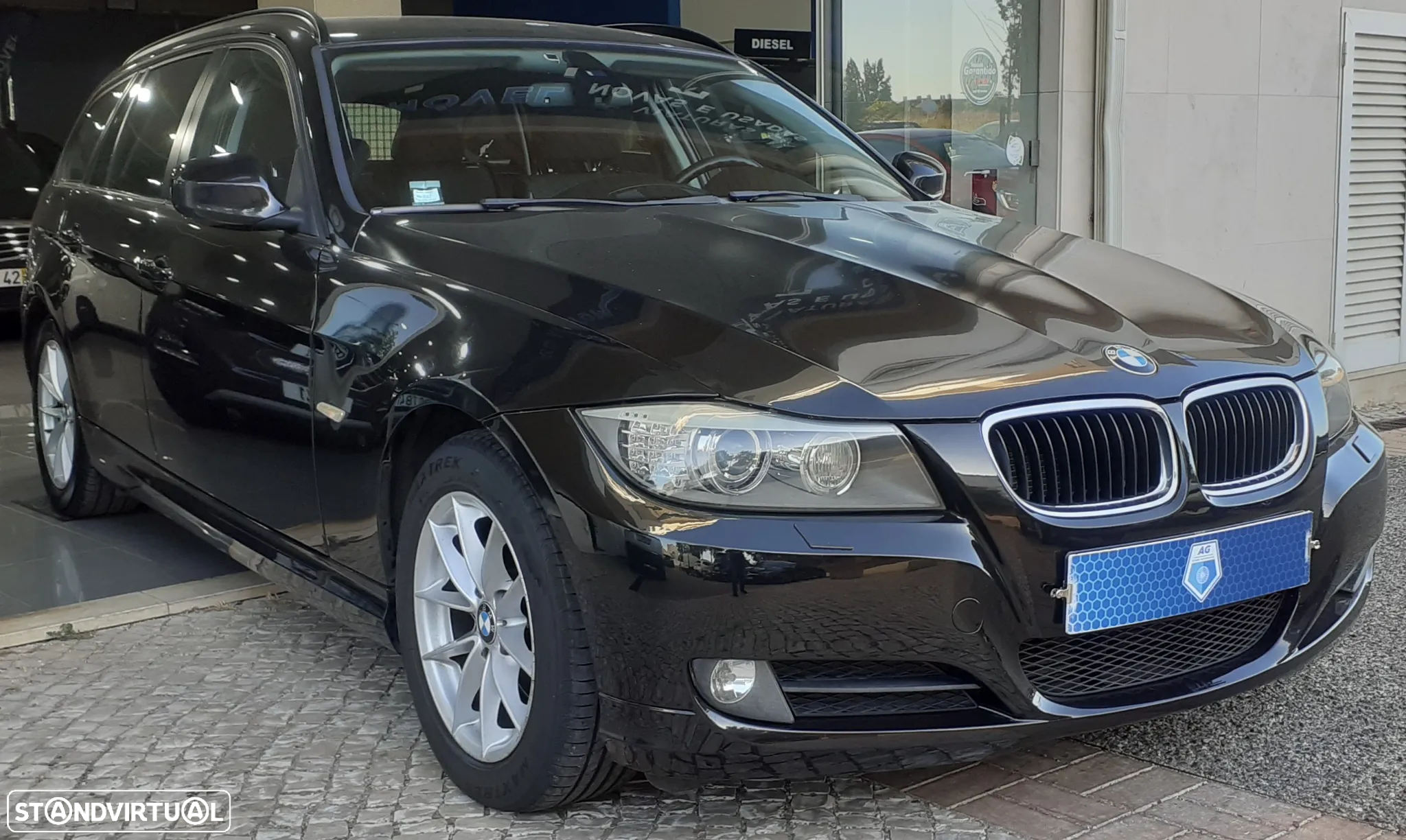 BMW 320 d DPF Touring Edition Sport - 2