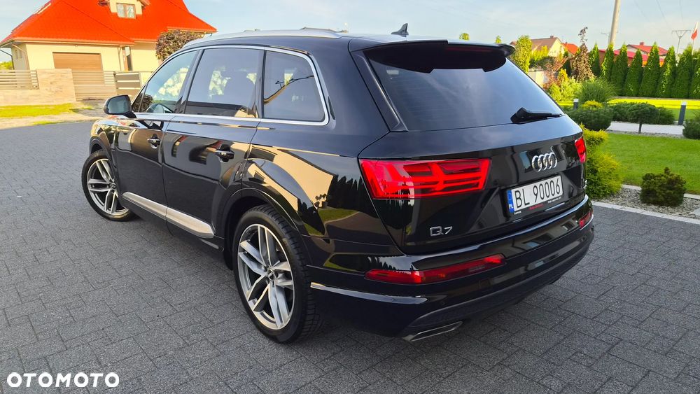 Audi Q7 - 3