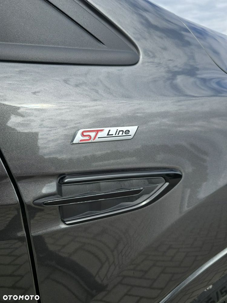 Ford Kuga - 28
