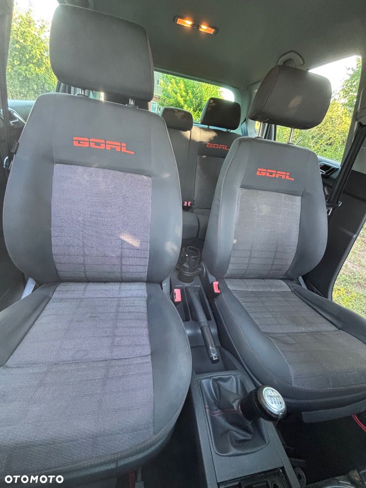 Volkswagen Polo 1.4 FSI Sportline - 12