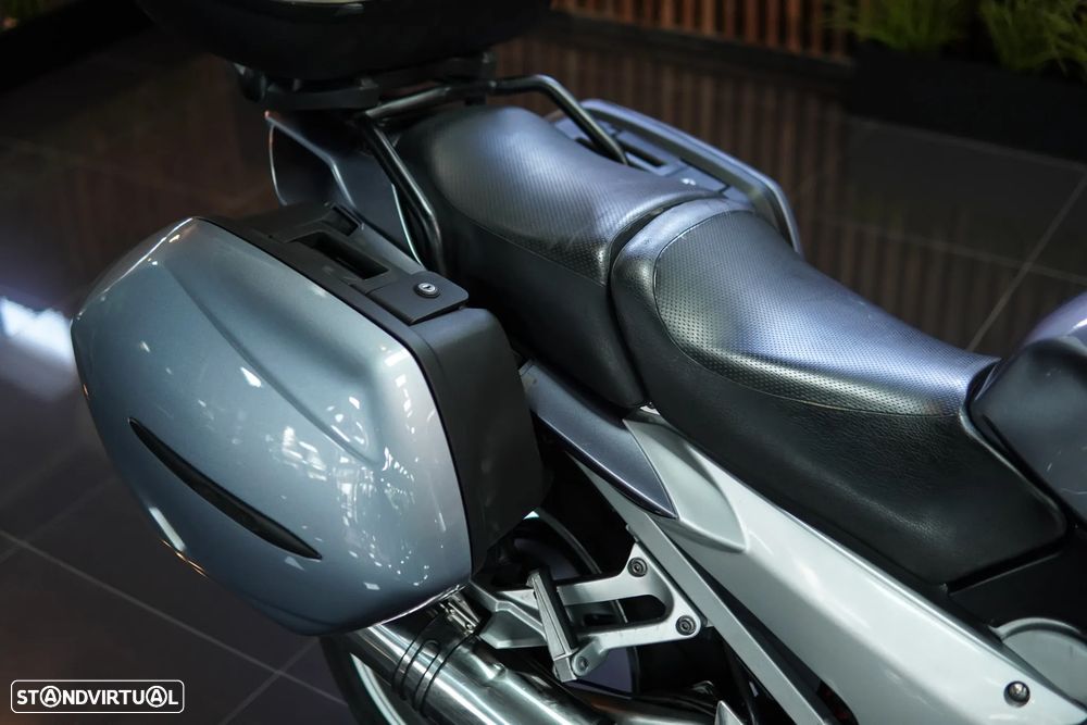 Yamaha FJR 1300 - 42