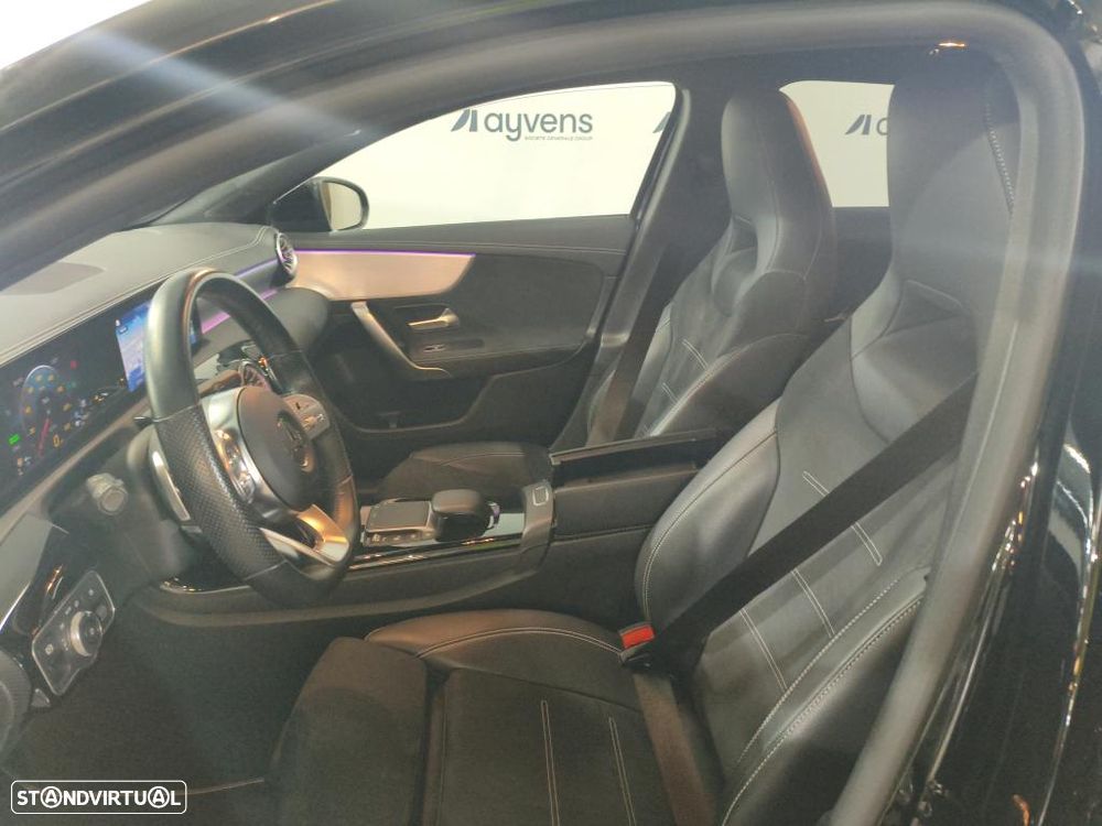 Mercedes-Benz A 250 e AMG Line - 5
