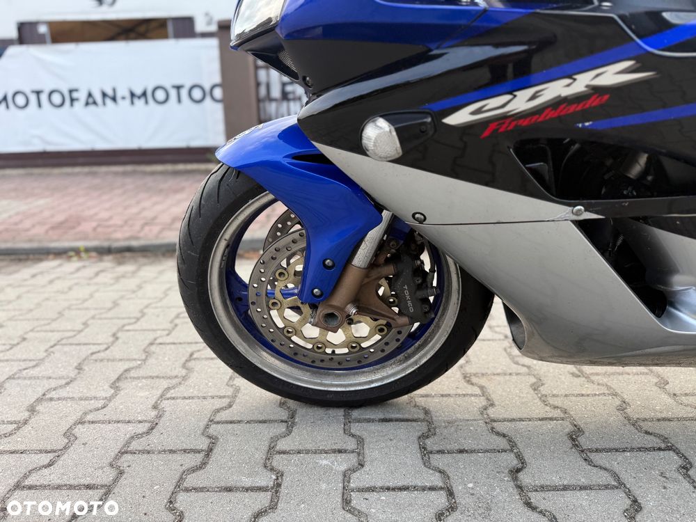 Honda CBR - 18