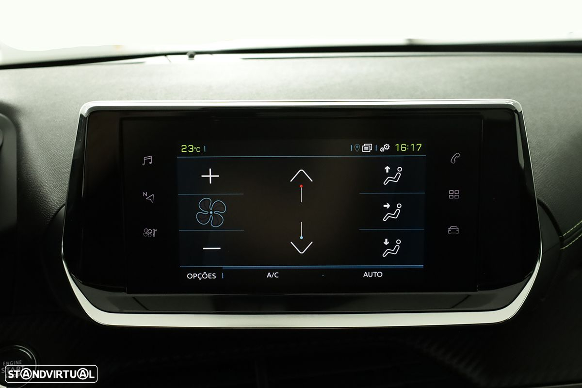 Peugeot e-2008 50 kWh GT - 14