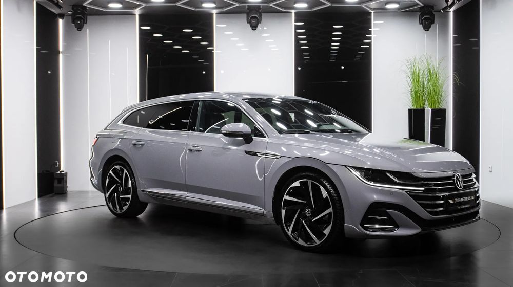 Volkswagen Arteon 2.0 TDI R-Line DSG - 12