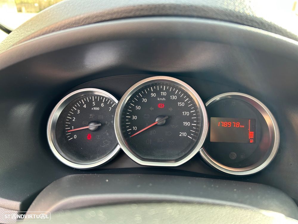 Dacia Sandero 1.5 dCi Stepway - 12