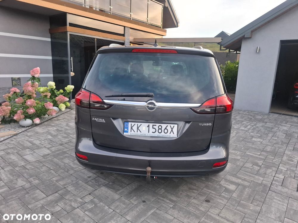 Opel Zafira 1.4 T Cosmo EcoFLEX S&S EU6 - 26