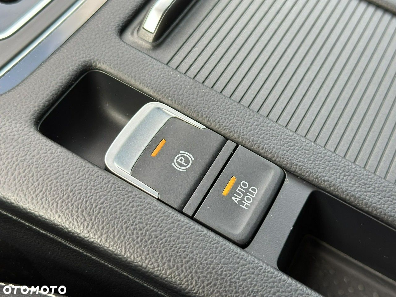 Volkswagen Passat 2.0 TDI EVO Elegance DSG - 18