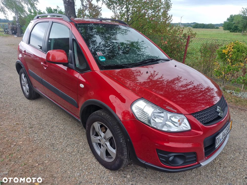 Suzuki SX4 1.6 Comfort Plus 4WD - 1