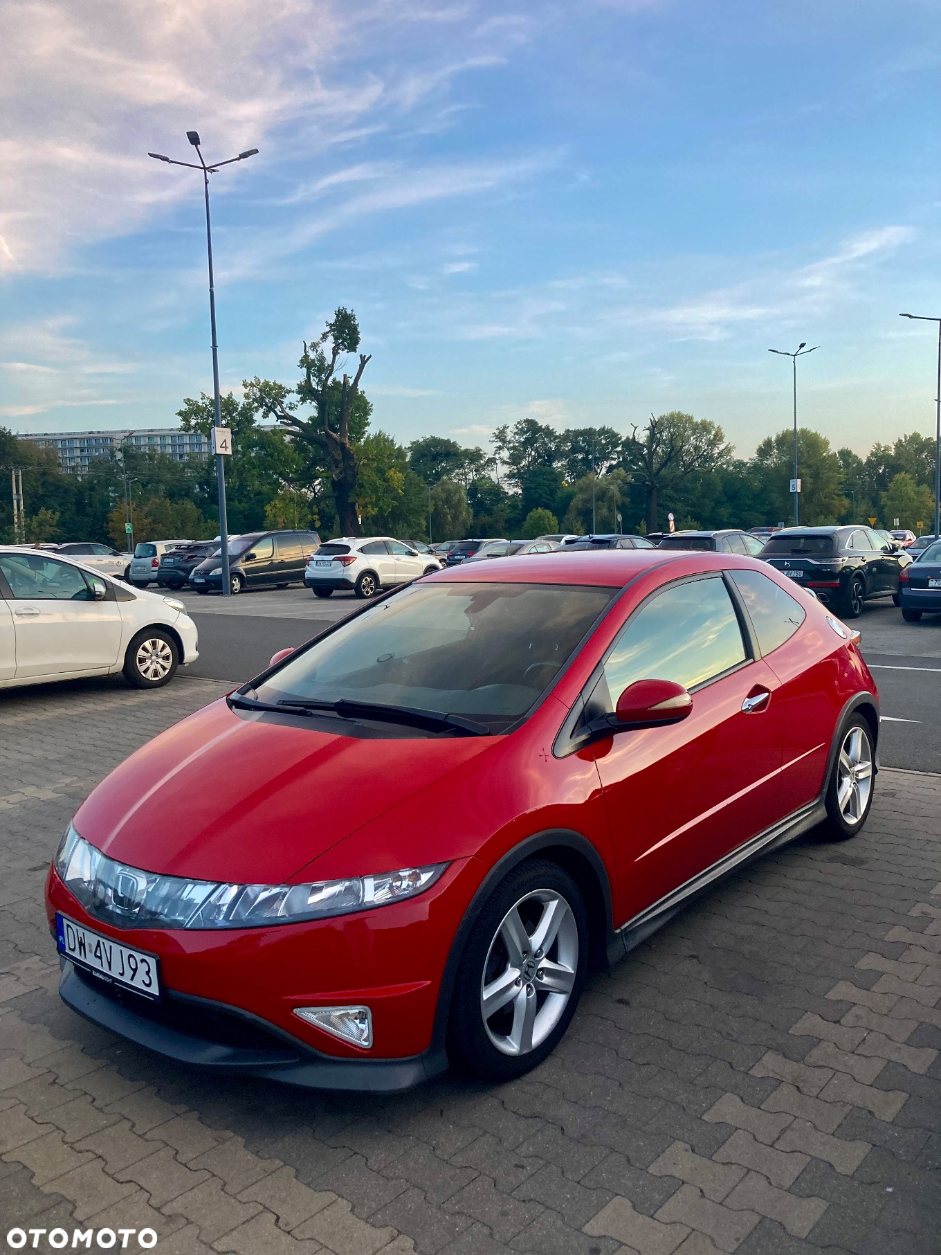Honda Civic 1.8 LX Coupe - 40