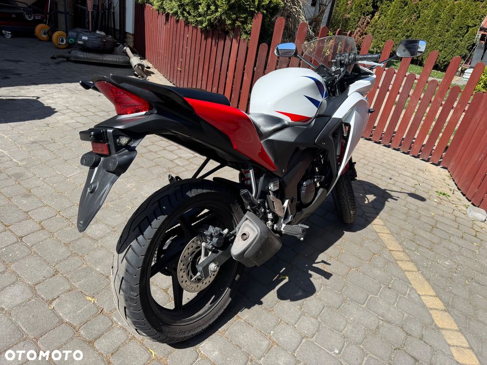 Honda CBR - 3