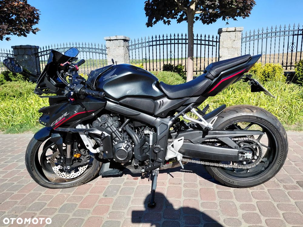 Honda CBR - 3