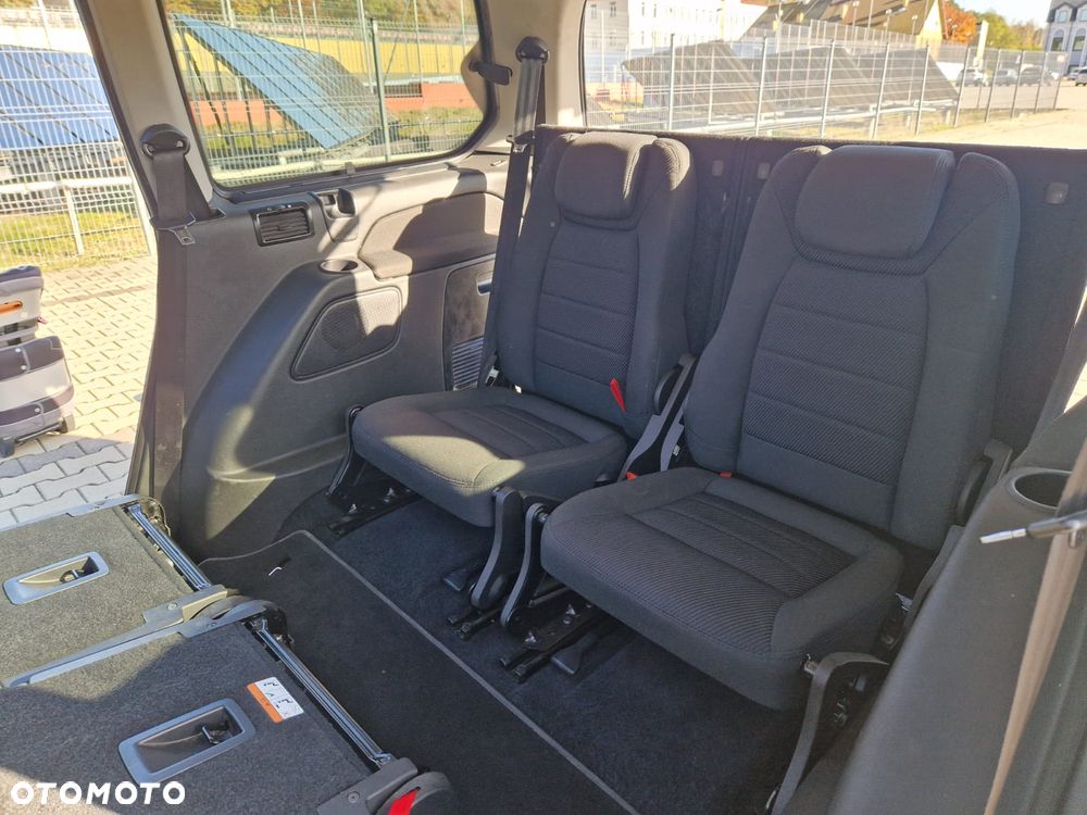 Ford Galaxy - 21