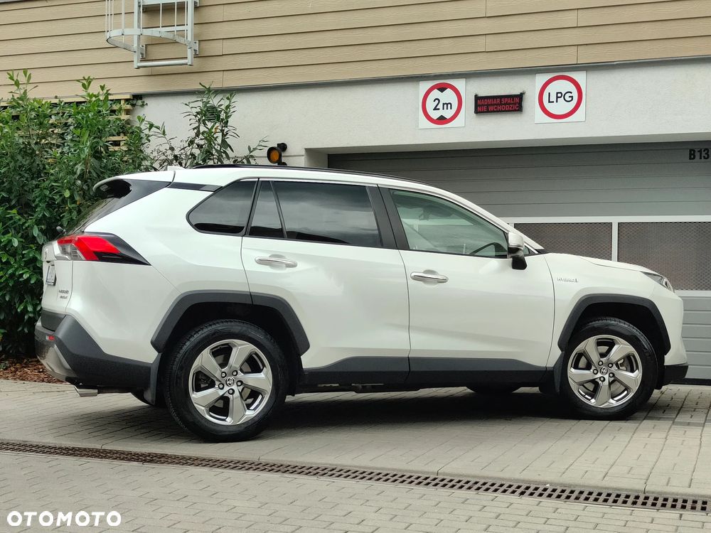 Toyota RAV4 - 13