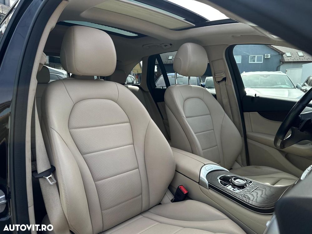Mercedes-Benz GLC 350 e 4MATIC - 24