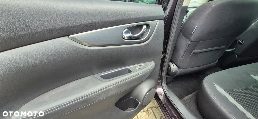 Nissan Qashqai 1.3 DIG-T DCT N-CONNECTA - 26