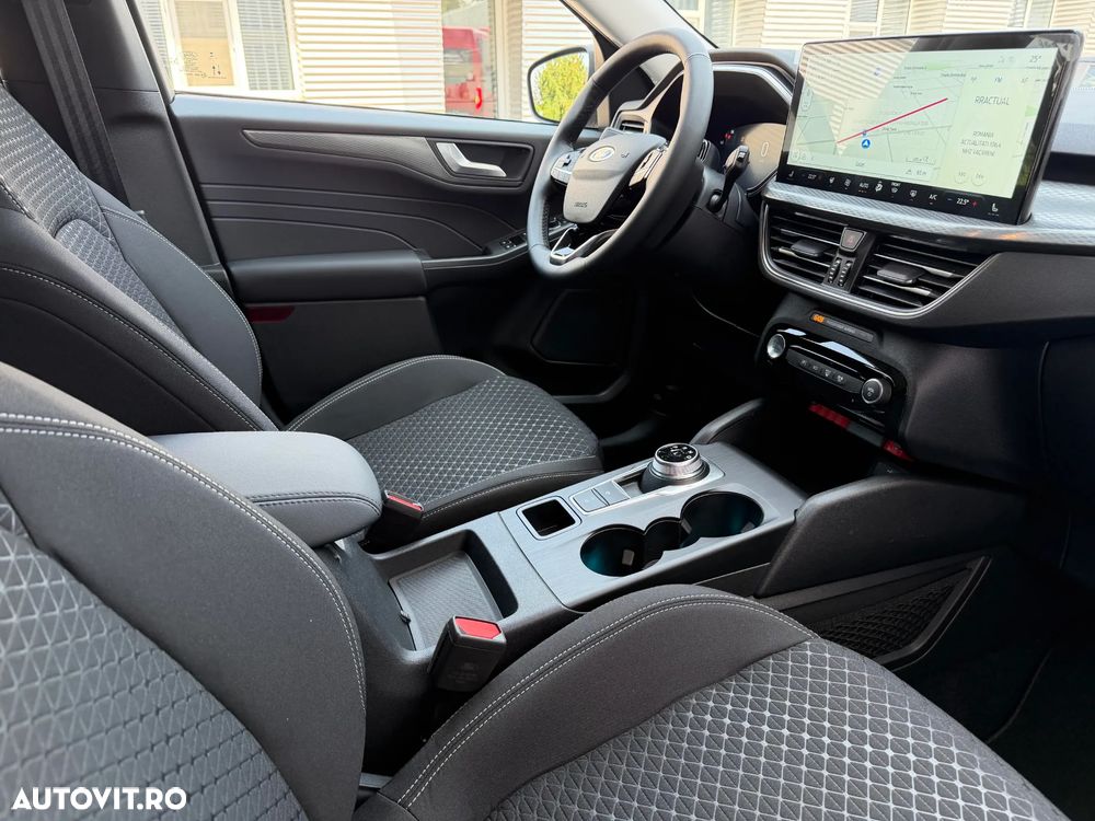 Ford Kuga 2.5 Duratec FWD FHEV Titanium - 12