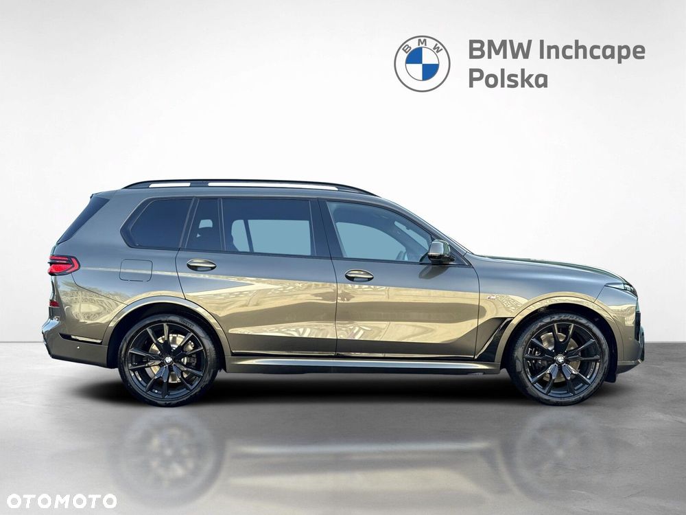 BMW X7 - 7