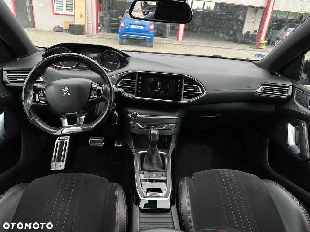 Peugeot 308 PureTech 130 EAT6 Stop & Start GT-Line Edition - 14
