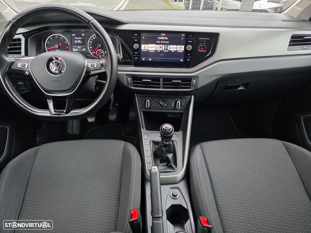 VW Polo 1.0 Confortline Nav - 11