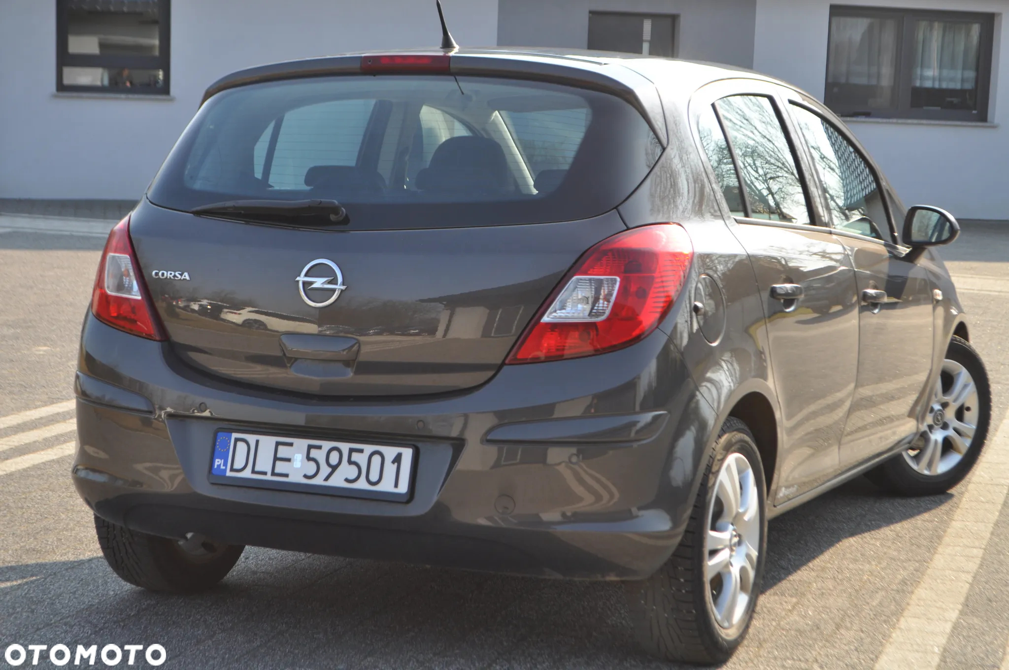 Opel Corsa 1.2 16V Edition / Active - 35