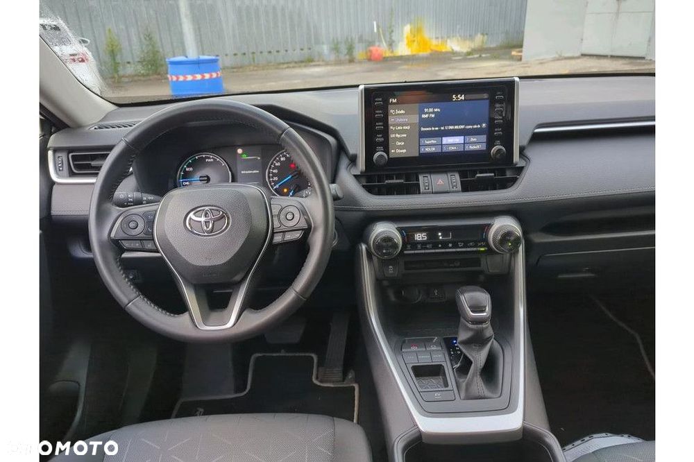 Toyota RAV4 - 7