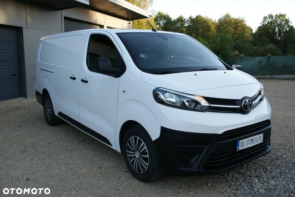Toyota Proace - 1