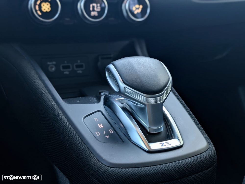 Renault Zoe (c/ Bateria) Limited 50 - 5