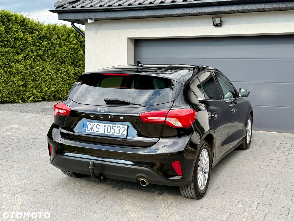Ford Focus 1.5 EcoBlue Start-Stopp-System TITANIUM DESIGN - 5