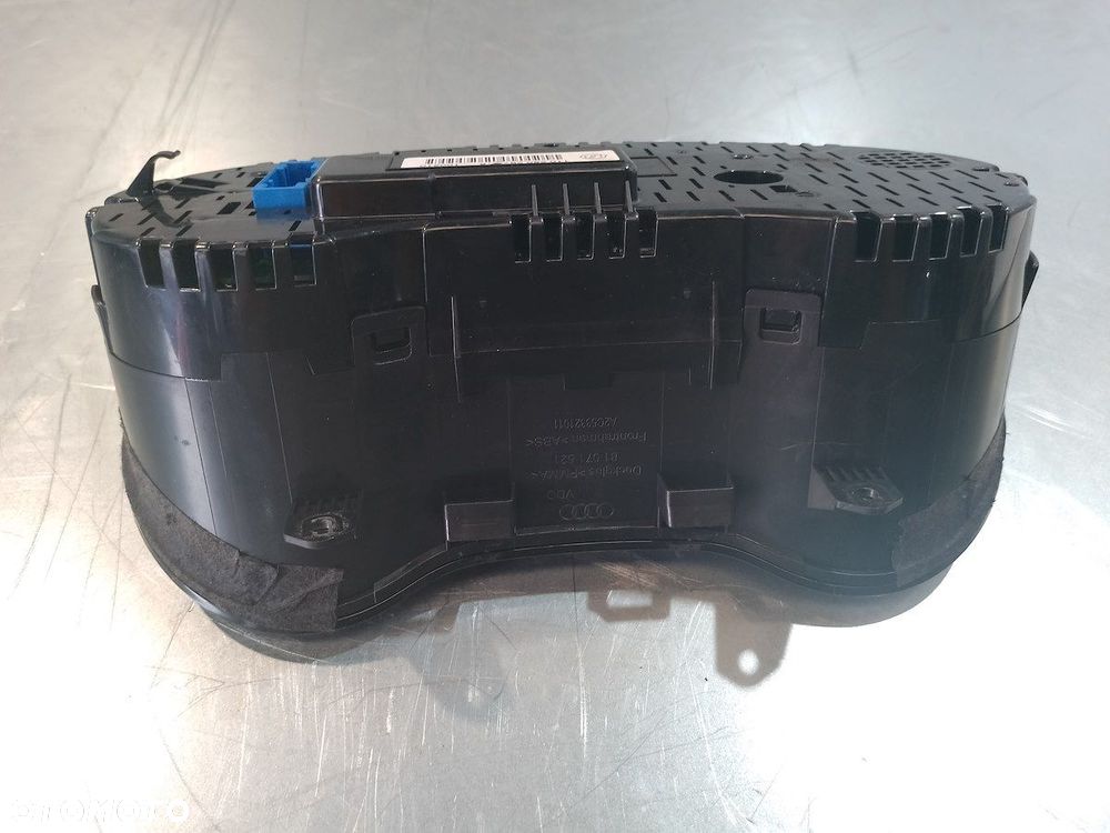 LICZNIK AUDI A3 ( 8P1 ) 8P0920930RX - 2