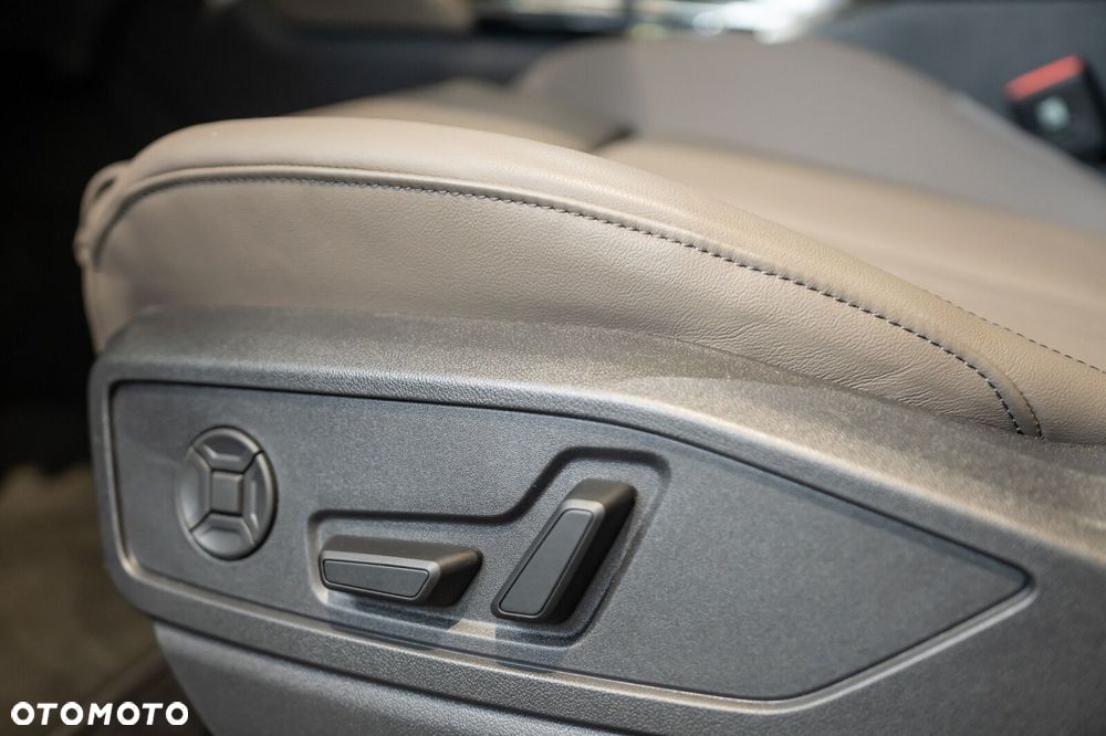 Audi Q5 TFSI mHEV 150 kW Quattro S tronic - 12