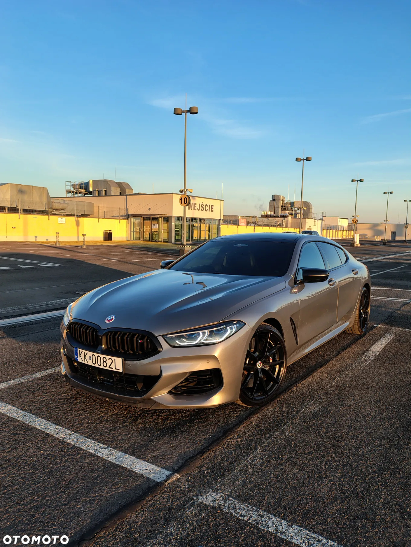 BMW Seria 8 M850i xDrive - 2