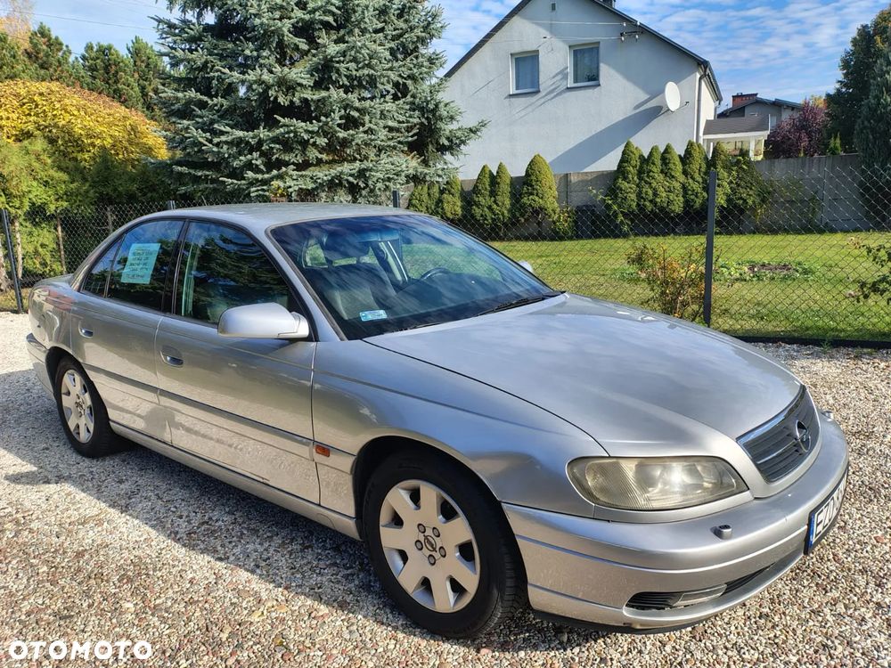 Opel Omega 2.5 Elegance - 3