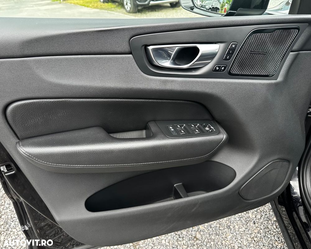 Volvo XC 60 - 36
