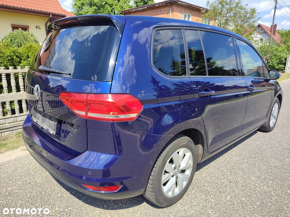 Volkswagen Touran 2.0 TDI SCR (BlueMotion Technology) Comfortline - 28